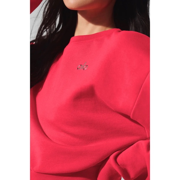 Alo Yoga Cropped Accolade Crewneck Candy Red S - Picture 4 of 10
